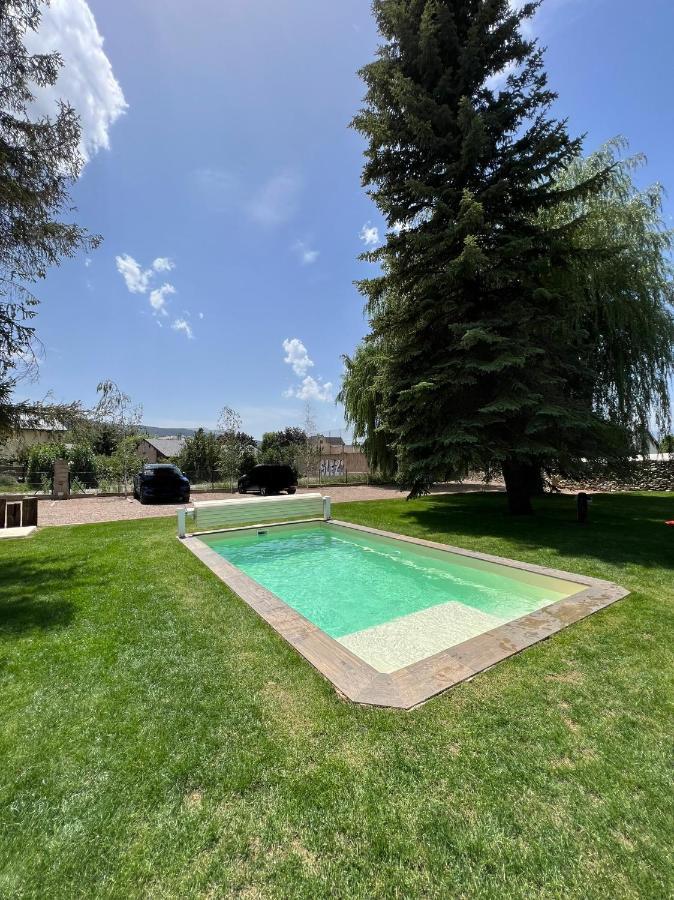 New Construction Penthouse With Pool And Wifi Apartment Osseja Bagian luar foto